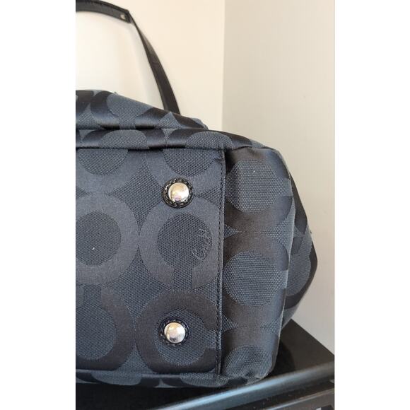 Coach Black Signature Sateen Diaper Bag With Pad Tote Bag Large A0969-13629 EUC - Picture 9 of 16